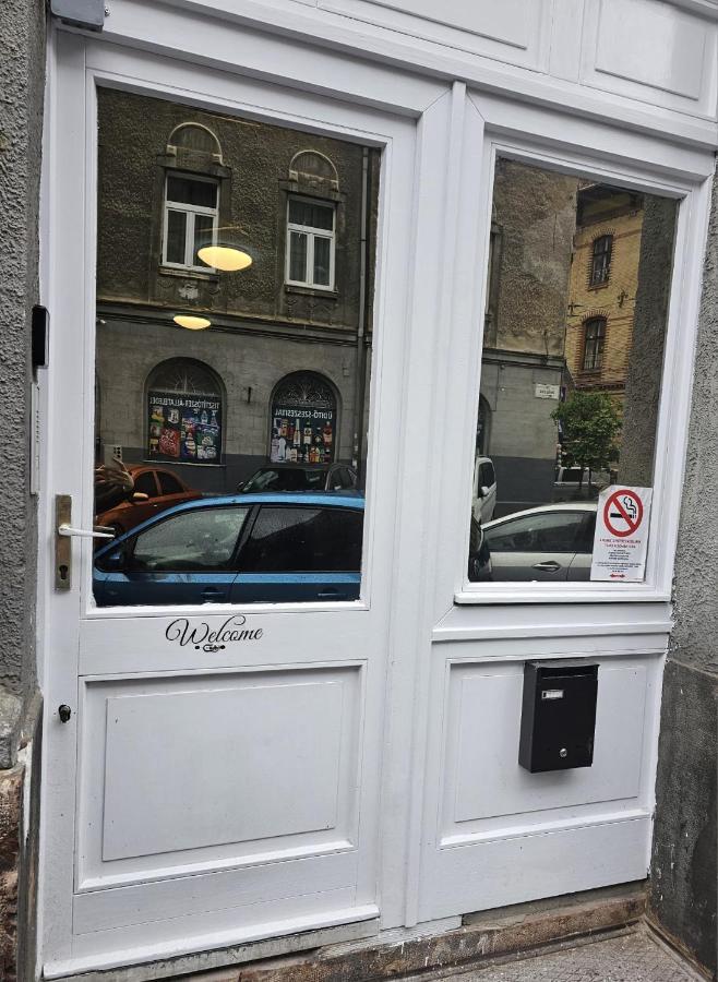 7dab 6 Contactless Self Check-in Ubytování v soukromí
